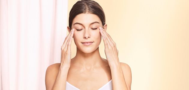 massage contour des yeux