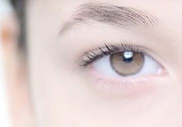 COMMENT PRENDRE SOIN DU CONTOUR DE VOS YEUX ? 