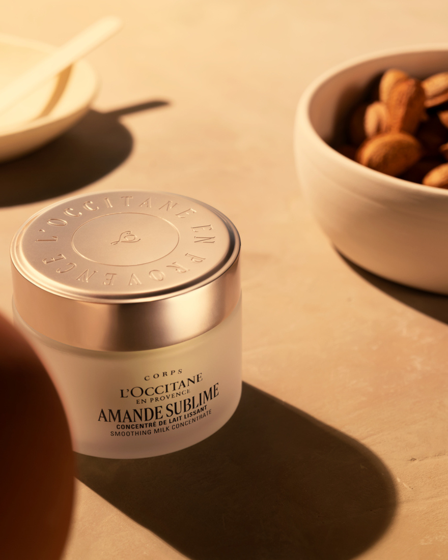 Concentr&eacute; de Lait Lissant Amande, RECT (8) 200 ml | L&rsquo;Occitane en Provence
